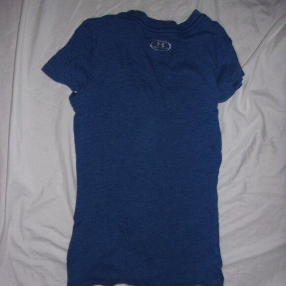 under armour Size extra small fitted  womans athletic tee shirt t - Picture 3 of 4